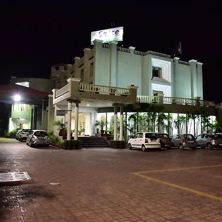 Spice Hotel Dehradun Exterior photo