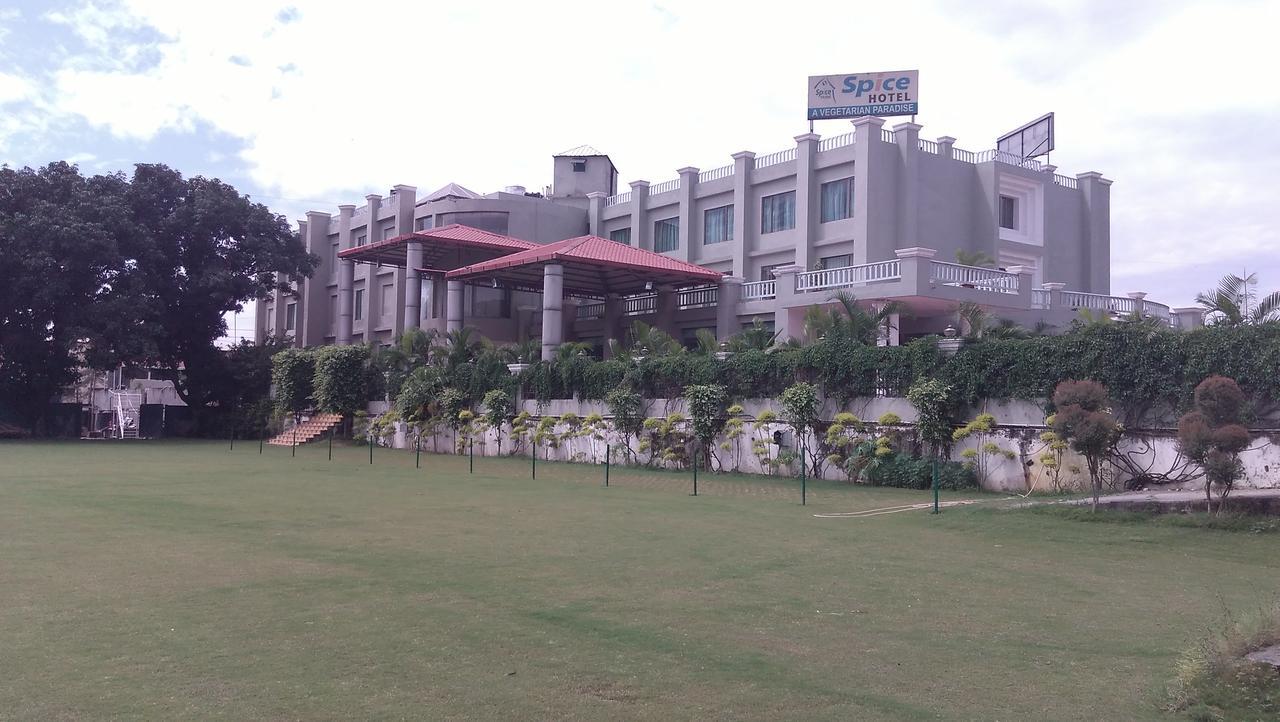 Spice Hotel Dehradun Exterior photo